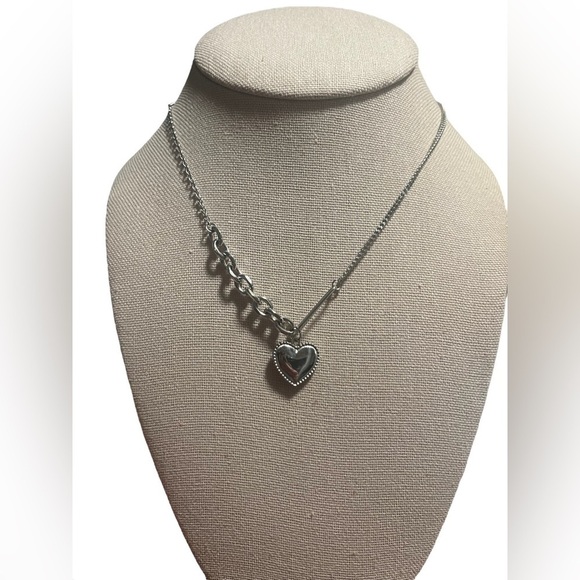 Simple Heart Pendant Necklace, Titanium Steel 18k gold plating, Silver - Picture 7 of 7